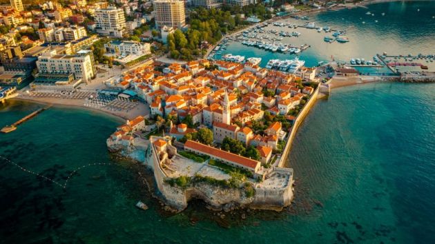 plaža Pizana Budva